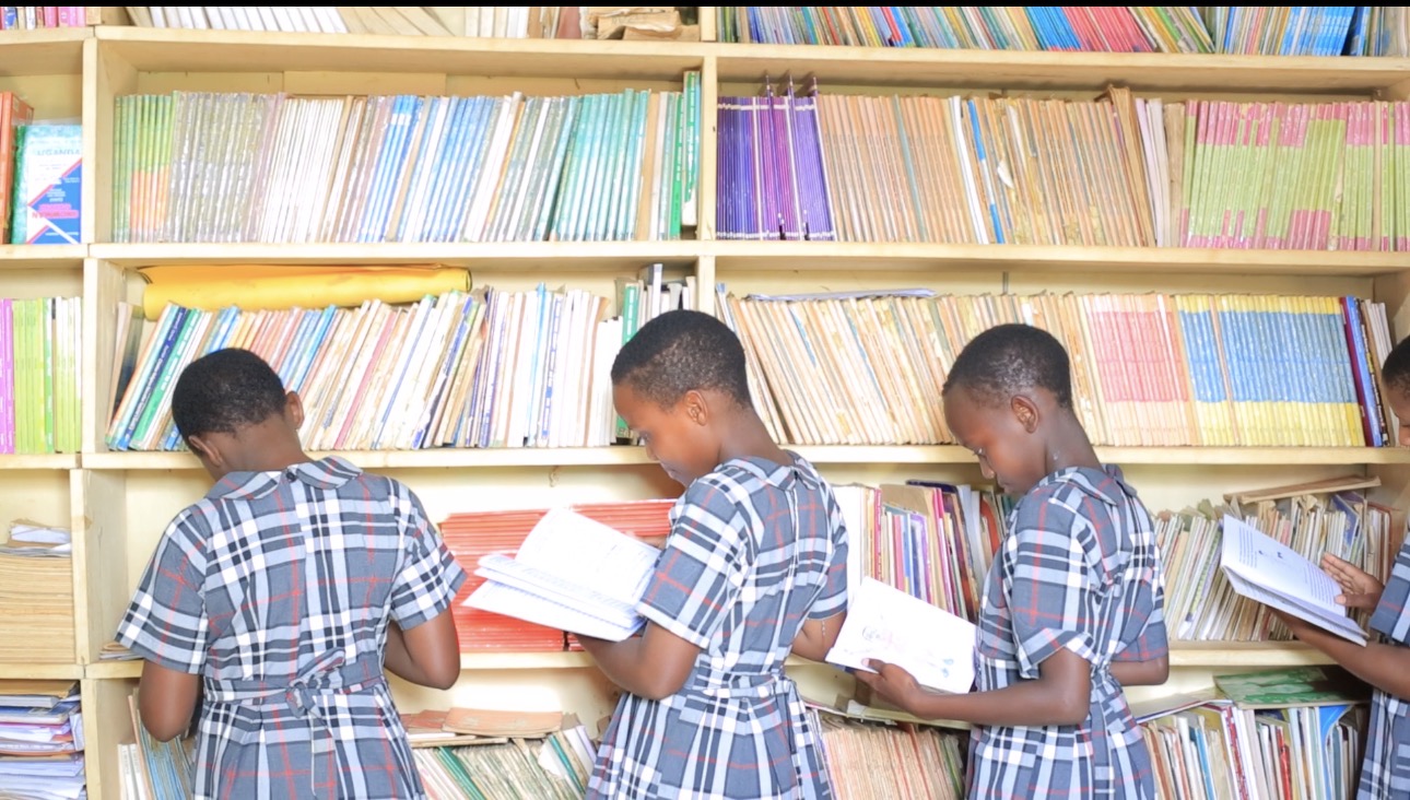 Students vising the school library which is a tool for good results of every student, having enough resources to pass exams 2